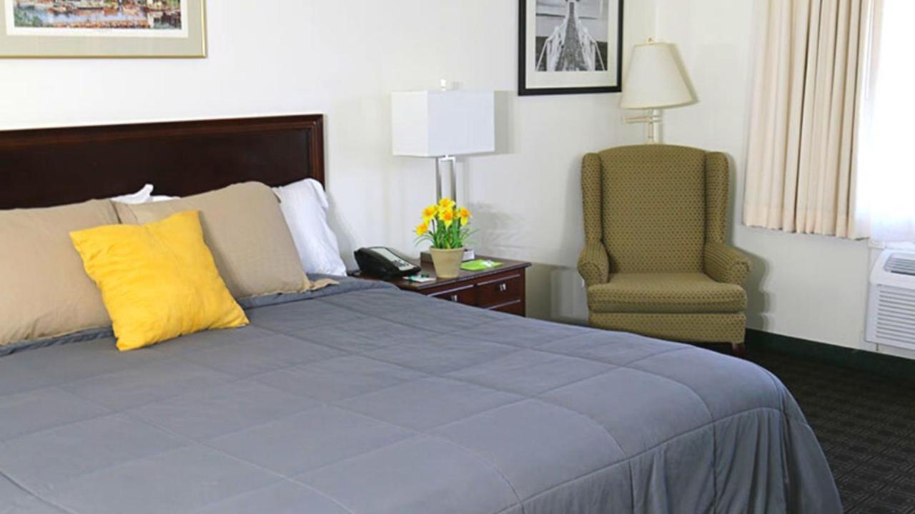 Camden Riverhouse Hotel&Inn Buitenkant foto