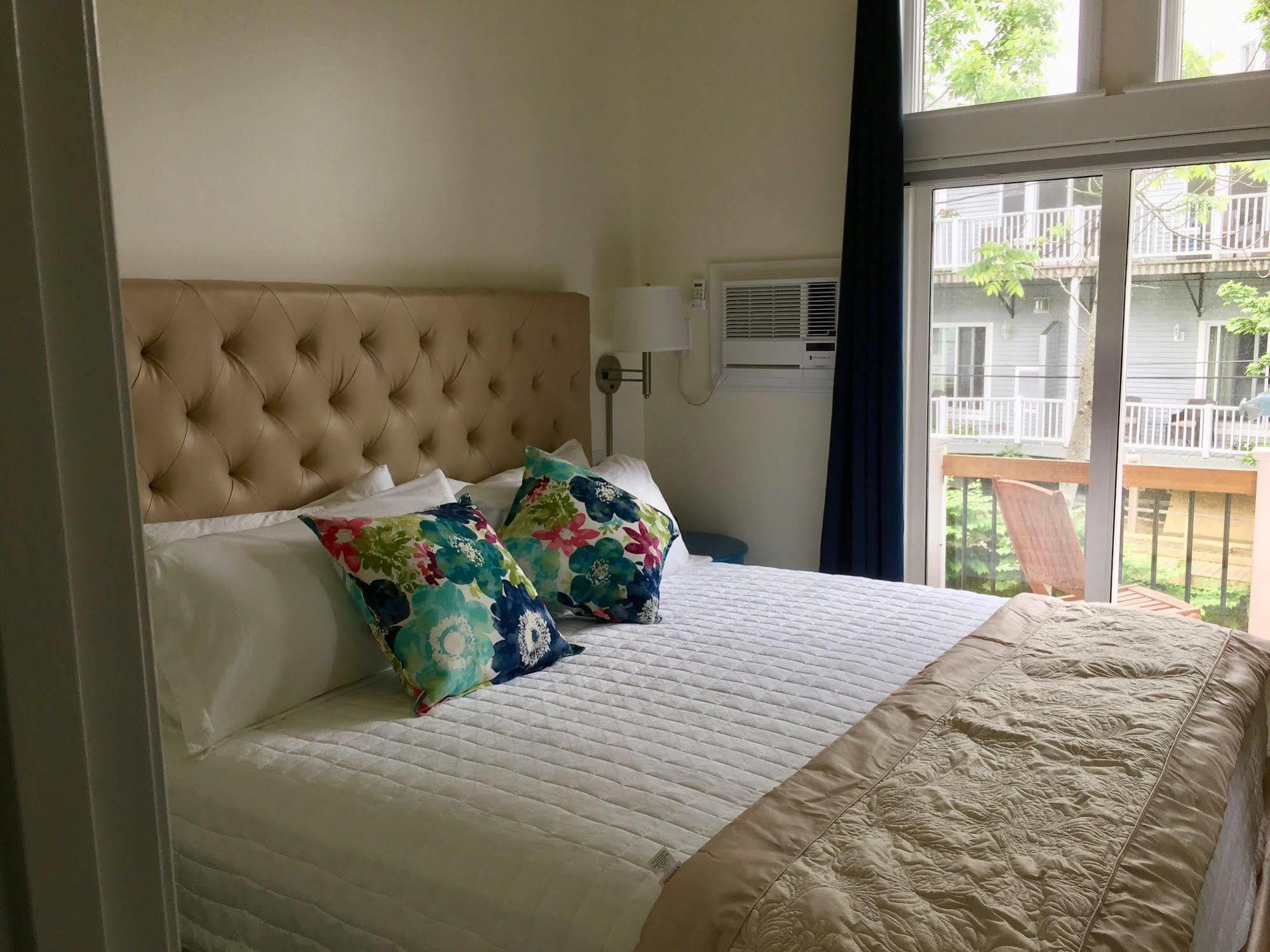 Camden Riverhouse Hotel&Inn Buitenkant foto